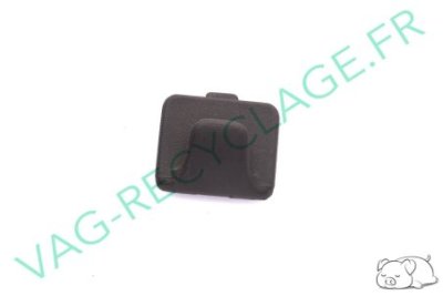 Crochet poignée de maintient passager 357857637 pour Passat 3 B3 et Passat 4 B4 - Image 1