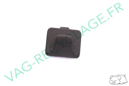 Crochet poignée de maintient passager 357857637 pour Passat 3 B3 et Passat 4 B4 - Image 1