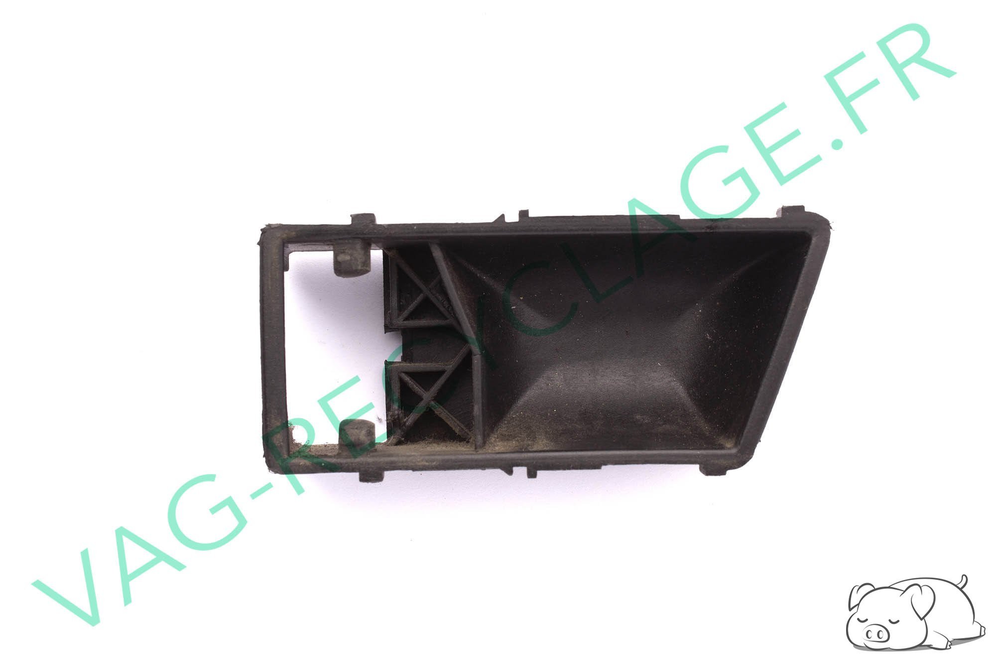 Support poignée porte gauche 321837235A Golf 2 Corrado Polo 2 Scirocco 2 - Image 1