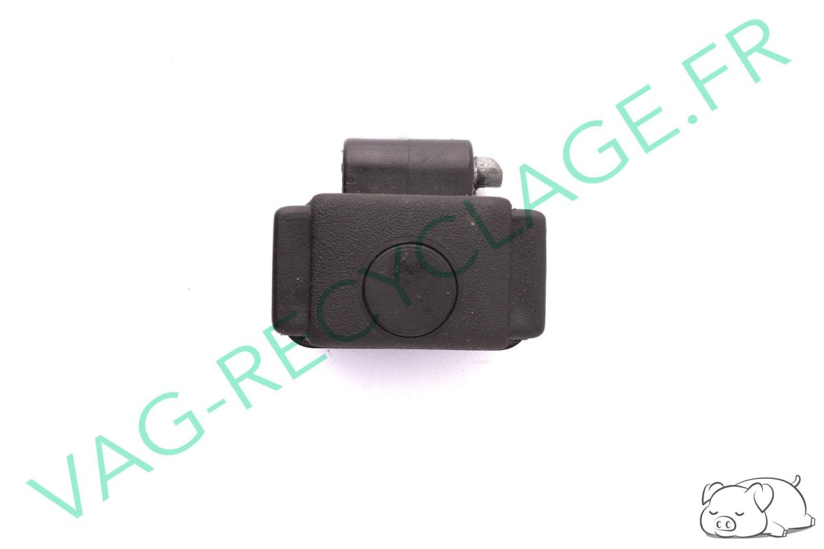 Serrure de boite à gants pour Golf 2 et Jetta 2 191857131 état moyen - Image 1