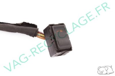 Bouton verrouillage fermeture centralisée 8D0962107 Audi A4 B5 - Image 1