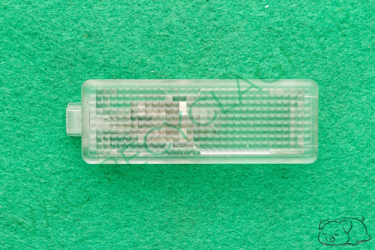 Eclairage intérieur coffre Bmw Z4 E85 E86 Hella - Image 1