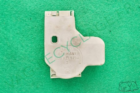 Cache mécanisme serrure de coffre 8D9827573A Audi A3 8L Audi A4 B5 Audi RS4 B5 - Image 1