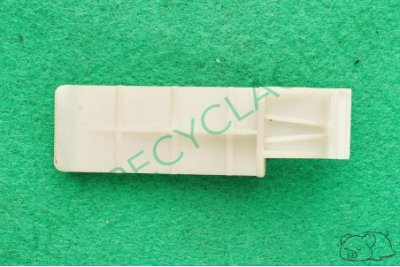  Equerre de fixation du cache sous le volant 1J1858219A Bora Golf 4 New Beetle - Image 3