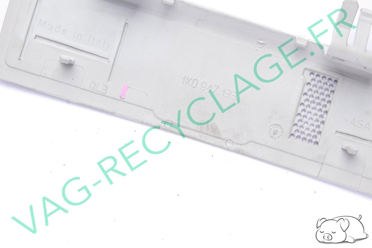 Plafonnier Dôme De Remplacement Pour Seat Altea Et Leon - Référence 6QD947105E - Ampoule Jaune Incluse