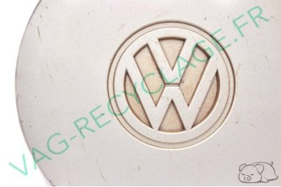 Enjoliveur de roue 6N0601149A Polo 3 et Caddy 2 - Image 3