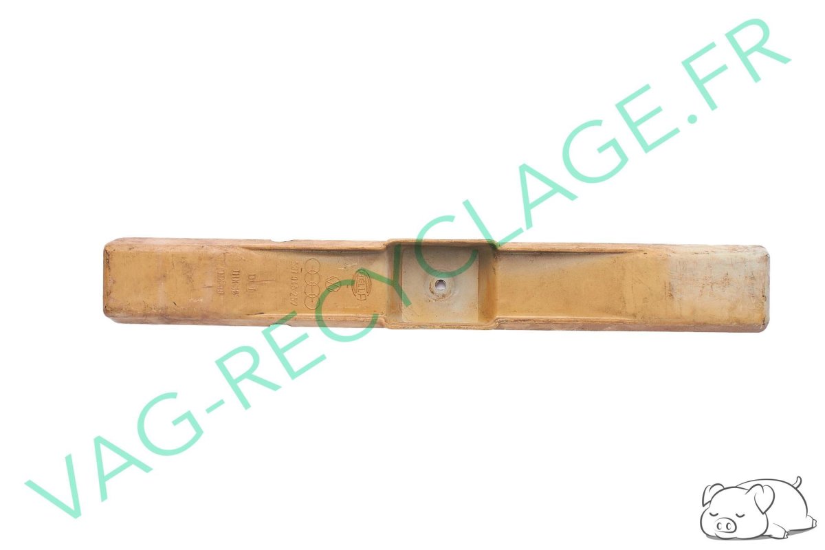 Cache platine feu arrière Hella 531945257 pour Scirocco 1 1974-1981 Moyen - Image 1