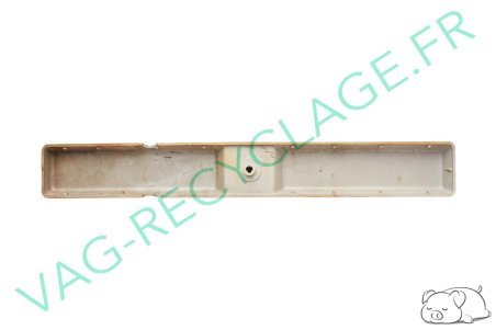 Cache platine feu arrière Hella 531945257 pour Scirocco 1 1974-1981 Moyen - Image 3