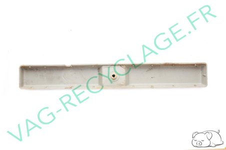 Cache platine feu arrière Hella 531945257 pour Scirocco 1 1974-1981 - Image 3