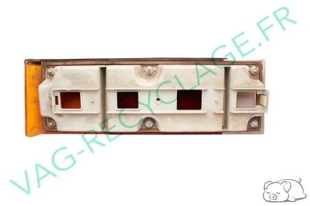 Feu arrière droit Hella 531945096A pour Scirocco 1 1974-1981 Moyen - Image 2