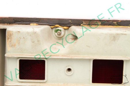 Feu arrière droit Hella 531945096A pour Scirocco 1 1974-1981 sans liseré chromé - Image 3