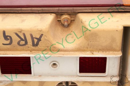 Feu arrière gauche Hella 531945095A pour Scirocco 1 1974-1981 sans liseré chromé - Image 3