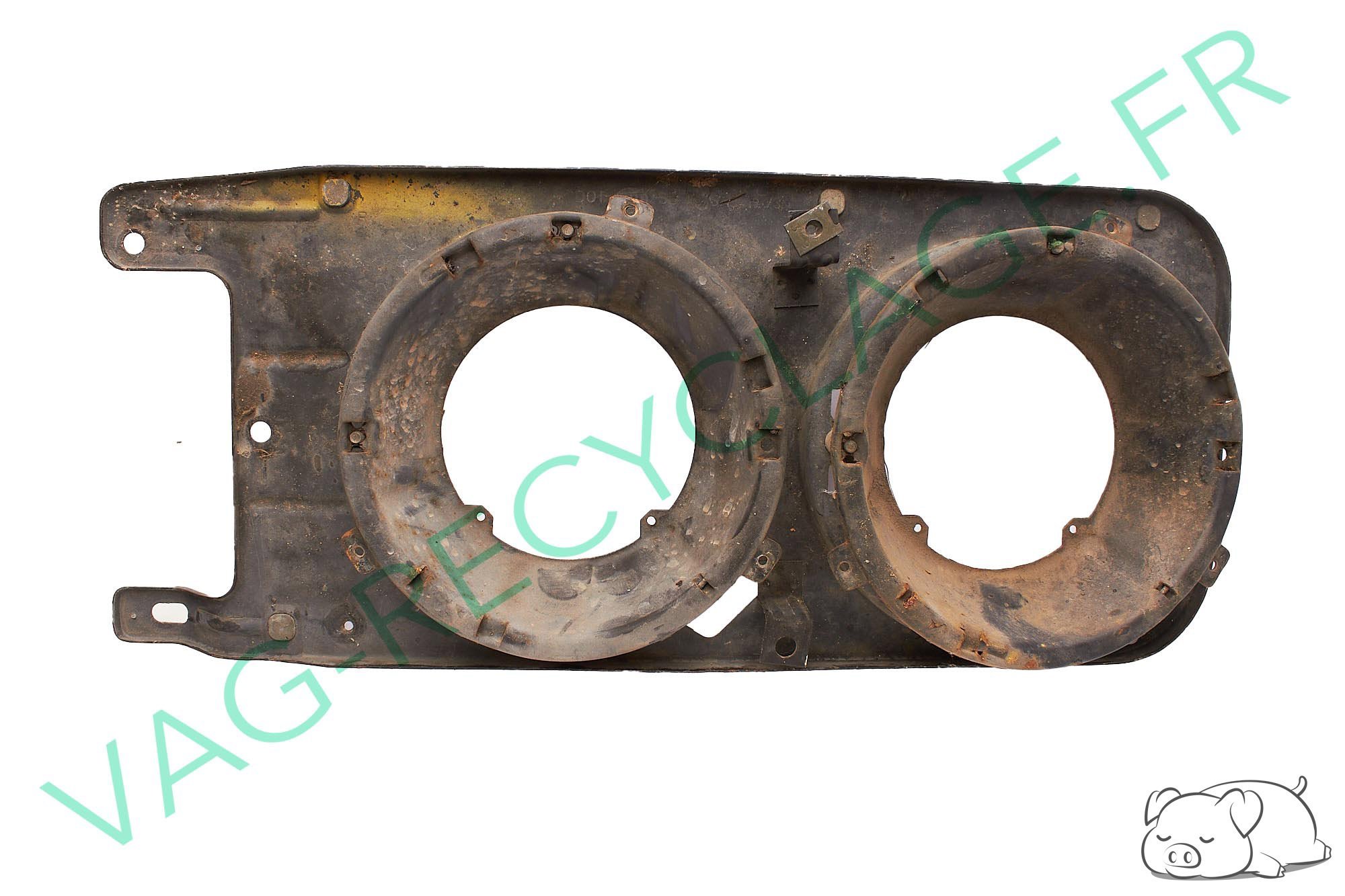 Support phare avant droit pour Scirocco 1 - Image 1