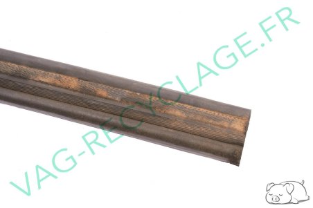 Joint de porte avant droit 191867365C Golf 2 et Jetta 2 - Image 3