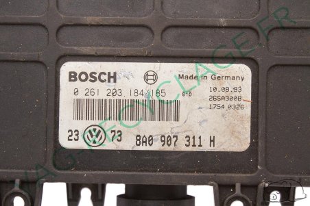 Calculateur moteur ecu Bosch 0261203184/185 8A0907311H Golf 3 Vento 90cv ABS - Image 2