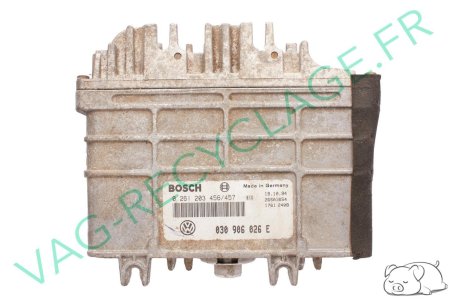 Calculateur moteur ecu Bosch 0261203456/457 030906026E Polo 3 1.3 55cv ADX - Image 1