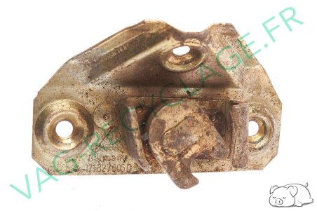 Serrure de coffre 171827505D pour Golf 1 - Image 1