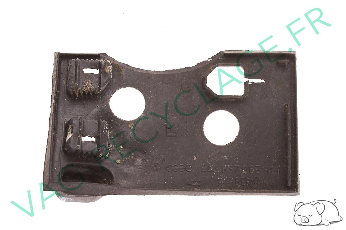 Joint serrure de porte gauche 443837063 Audi 80 B3 B4 100 C3 200 C3 Coupé V8 - Image 1