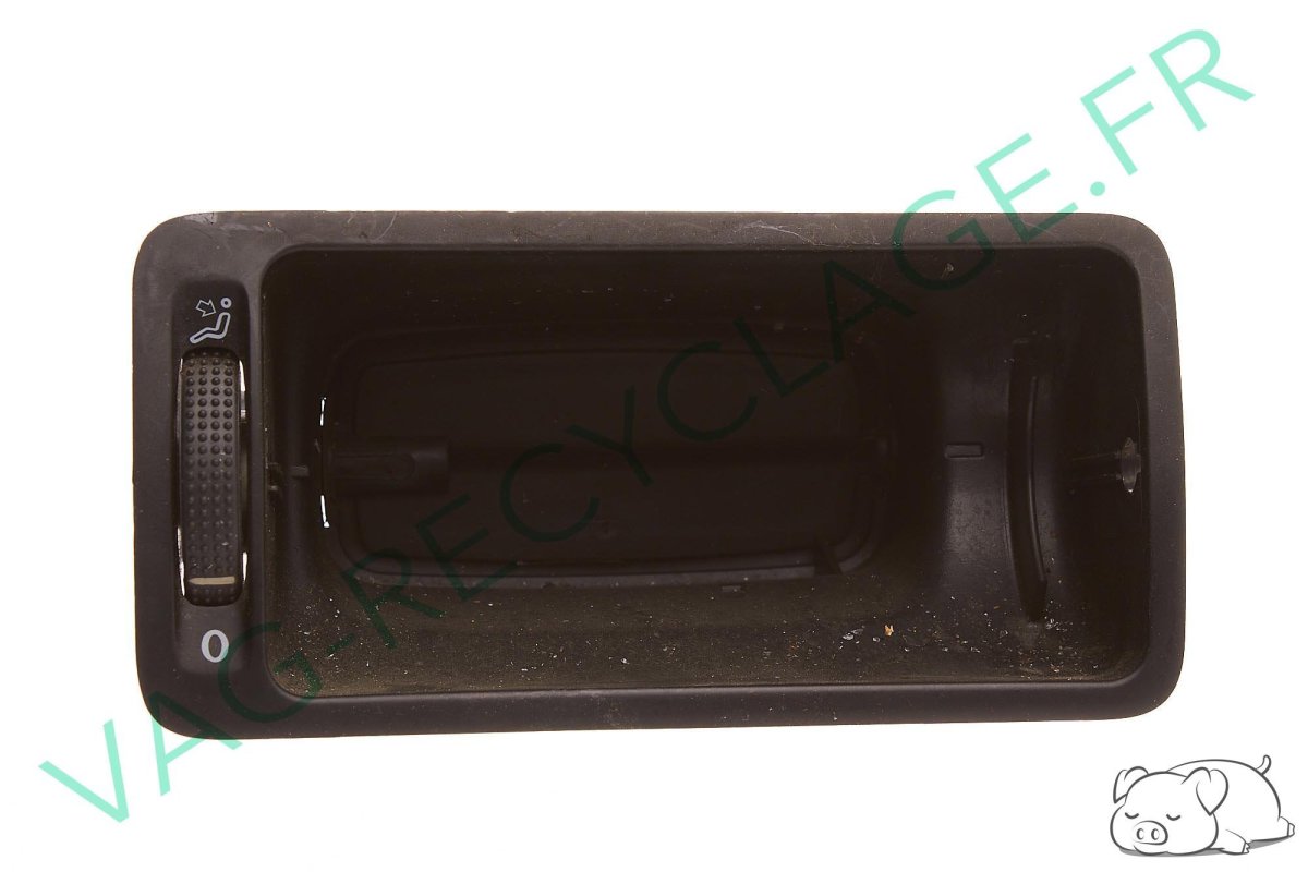 Support droit grille ventilation chauffage pour Golf 4 1J1819704C - Image 1