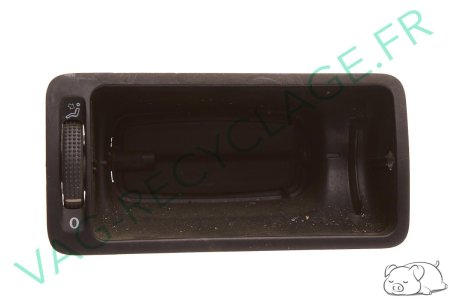 Support droit grille ventilation chauffage pour Golf 4 1J1819704C - Image 1