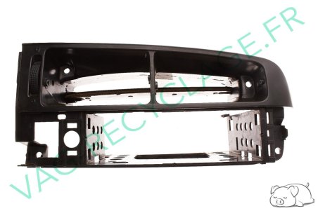 Support grille ventilation centrale Golf 3 Golf 4 Cab Vento 1H6819736 - Image 1