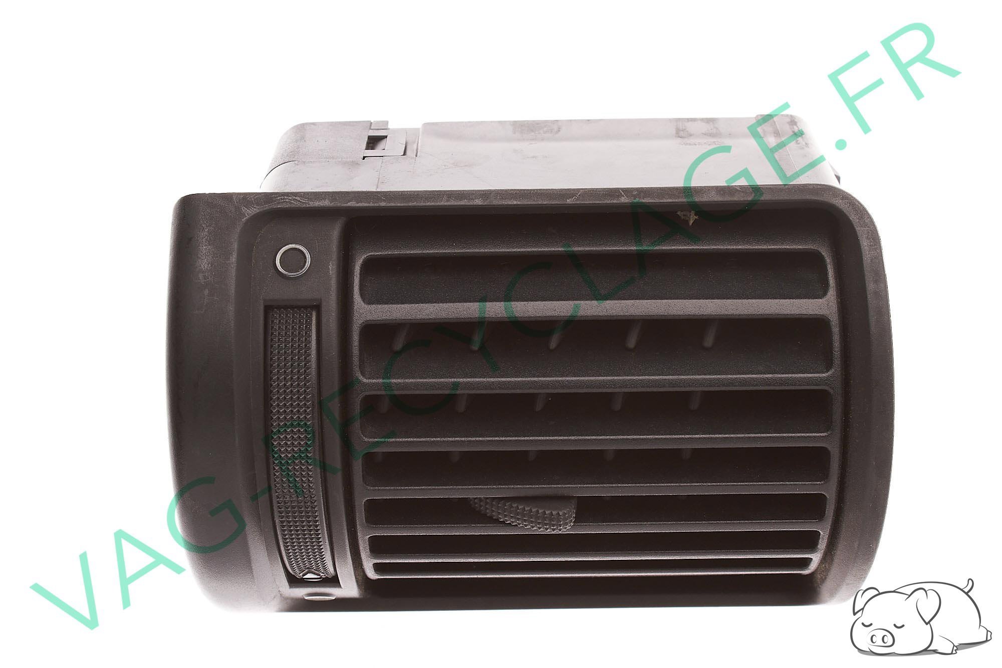 Grille ventilation gauche 8D1820901 pour Audi A4 B5 - Image 1