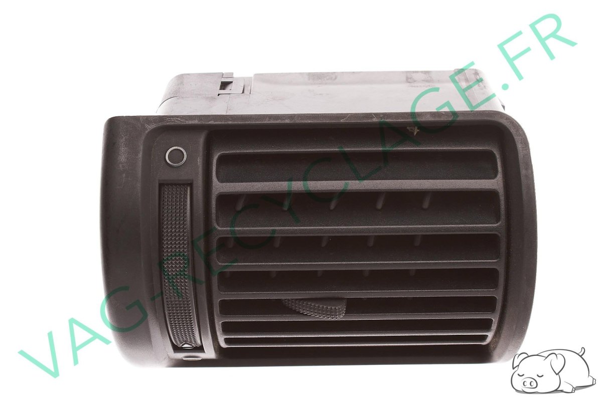 Grille ventilation gauche 8D1820901 pour Audi A4 B5 - Image 1