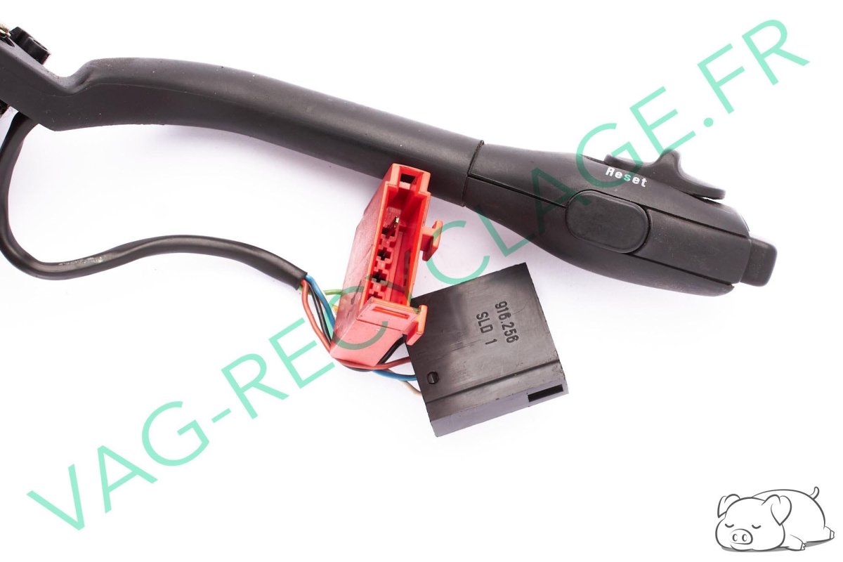 Commutateur D’essuie-glaces Pour SEAT IBIZA 1 – Référence 53813217, Occasion Fonctionnel