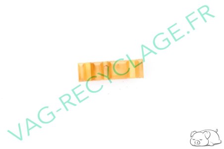 Clips fixation durite carburant 191201449A Golf 2 Jetta 2 Corrado - Image 3