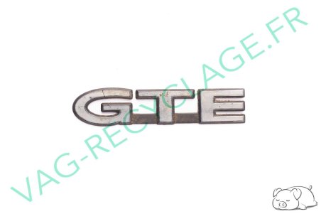 Logo coffre malle arrière"GTE" 811853750B Audi 80 B2 - Image 1