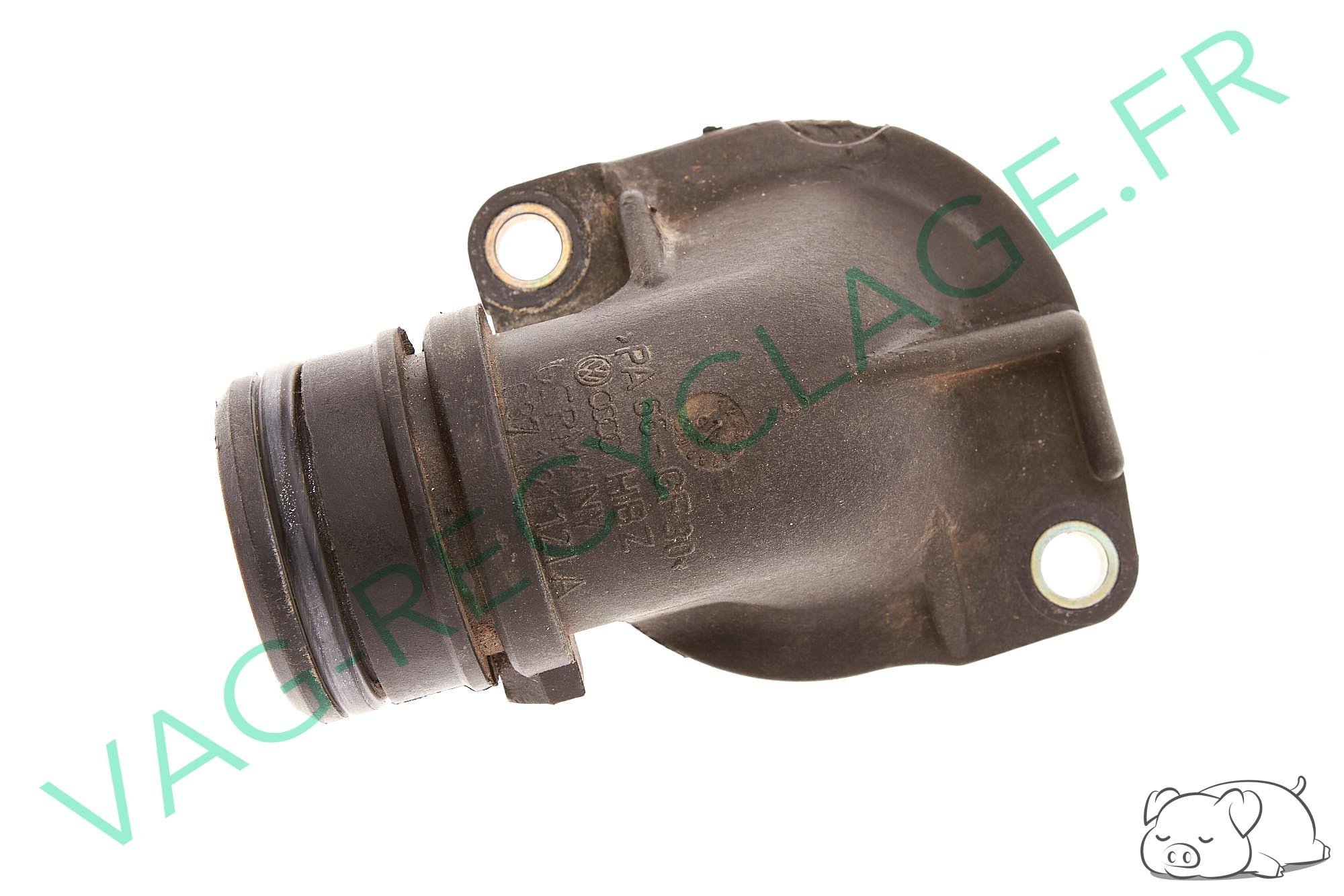 Raccord pompe à eau 037121121A Golf 3 Polo 3 Sharan Passat 4 Golf 4 Cab Vento - Image 1