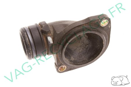 Raccord pompe à eau 037121121A Golf 3 Polo 3 Sharan Passat 4 Golf 4 Cab Vento - Image 2