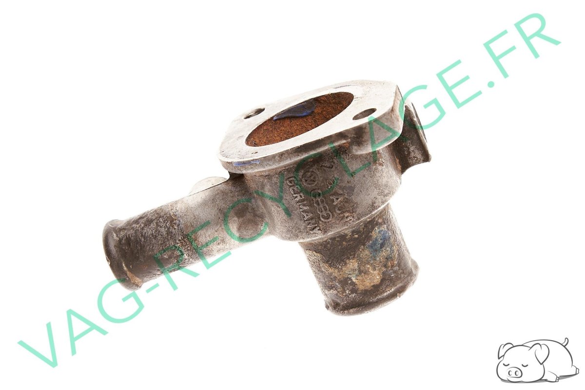 Pipe liquide refroidissement sur culasse 049121145 Golf 1 GTI Jetta 1 GLI - Image 1