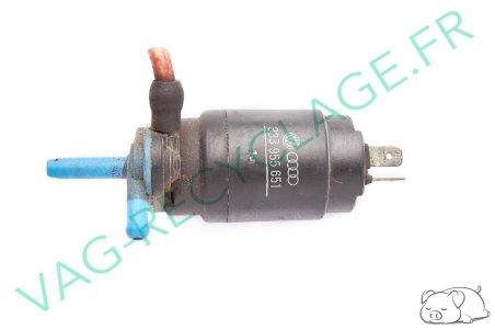 Pompe de lave-glace 2 sorties 333955651 pour Golf 1 Golf 2 - Image 1