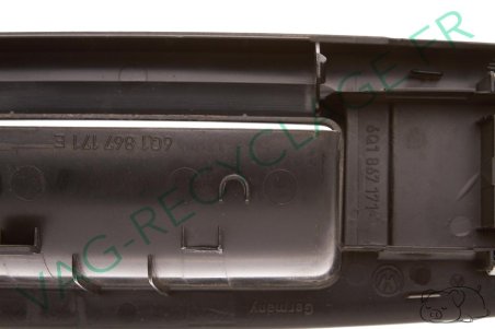 Poignée / cache boutons vitres électriques 6Q1867171E Polo 4 9N 9N3 (moyen) - Image 3