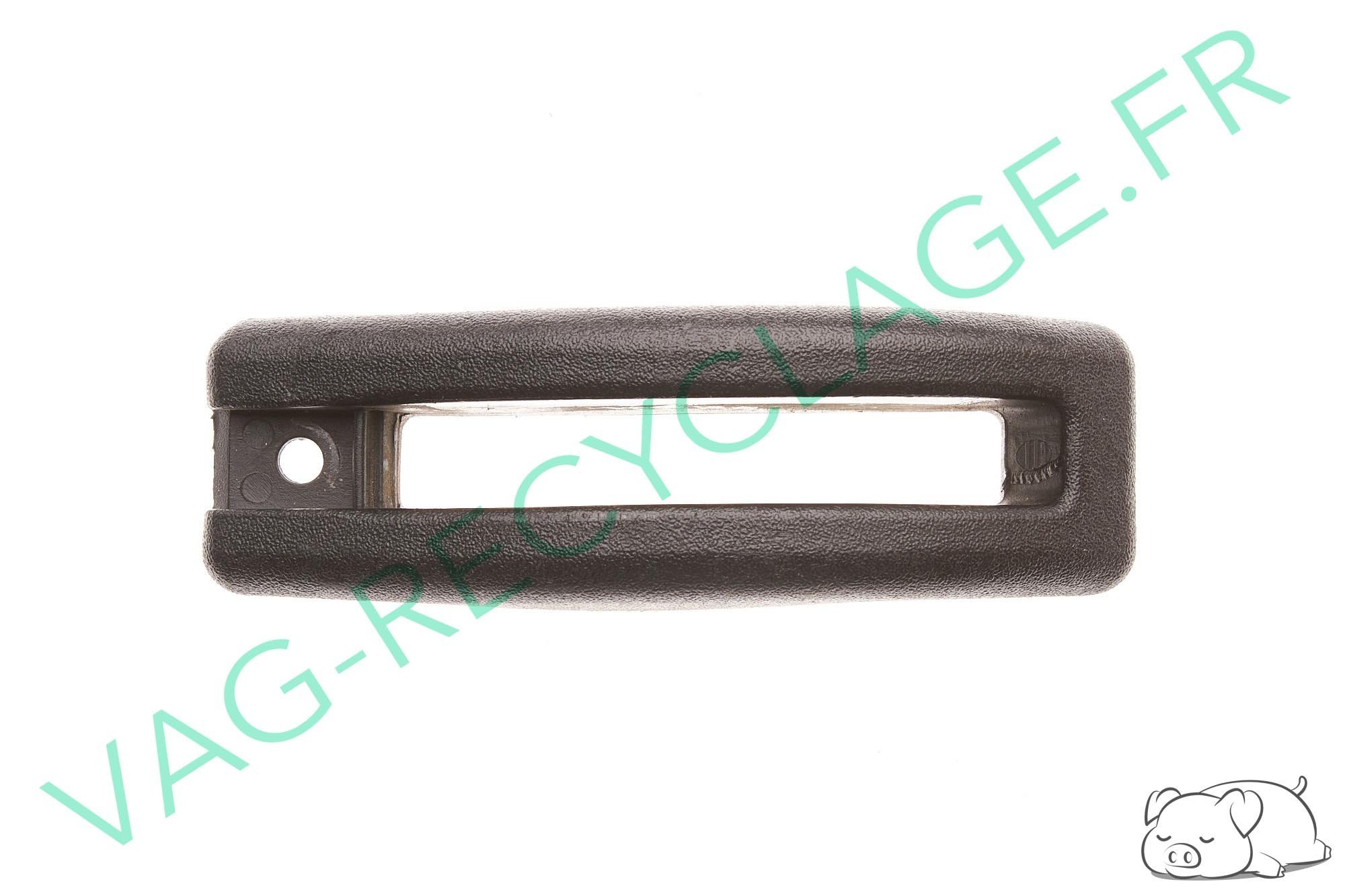 Cache levier de siège avant 165881607 Corrado Golf 1 Cab Golf 3 Polo 3 - Image 1