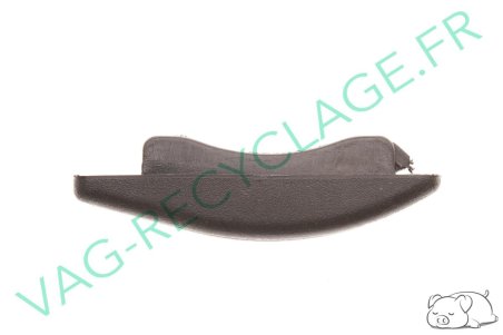 Cache levier de siège avant Corrado Golf 1 Cab Golf 3 Polo 3 165881607 - Image 2