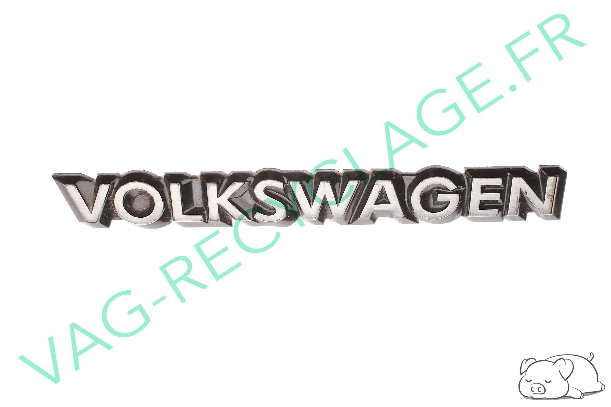 Logo coffre "Volkswagen" 321853685C Golf 1 Cab Golf 2 Polo 2 Scirocco 2 - Image 1