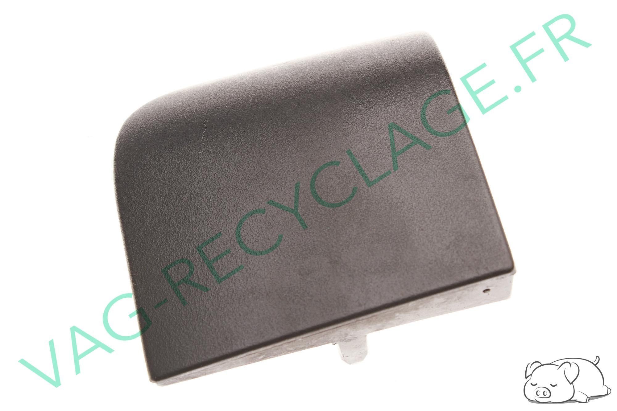 Cache sous grille de ventilation gauche Golf 3 et Vento 1H1819743 - Image 1