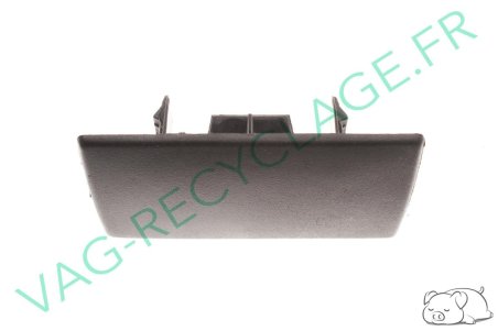 Cache interrupteur sur console centrale 6N0858179A Polo 3 6N - Image 3