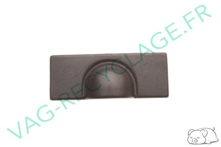 Cache gauche sous grille de ventilation centrale 1H6819741A Golf 3 Vento - Image 2