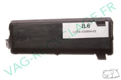 Cache gauche sur console centrale 6Q0858575A pour Polo 4 Phase 1 9N - Image 1