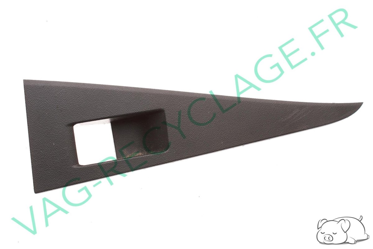 Cache bouton vitre électrique arrière gauche 1P0867227A pour Seat Leon 2 - Image 1