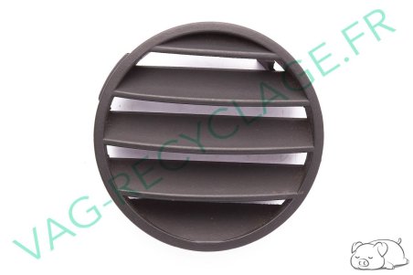 Grille aération dégivrage vitre avant gauche 8D0819793 Audi A4 B5 Audi RS4 B5 - Image 1