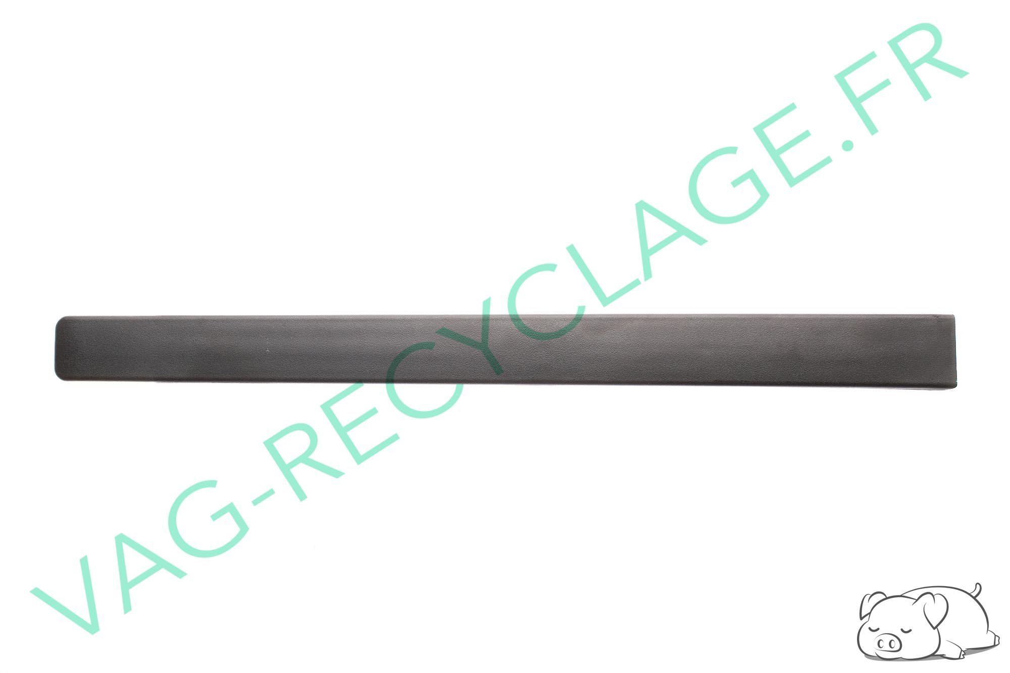 Cache dossier banquette arrière 8A5886747 pour Audi 80 B4 1991 à 1996 - Image 1