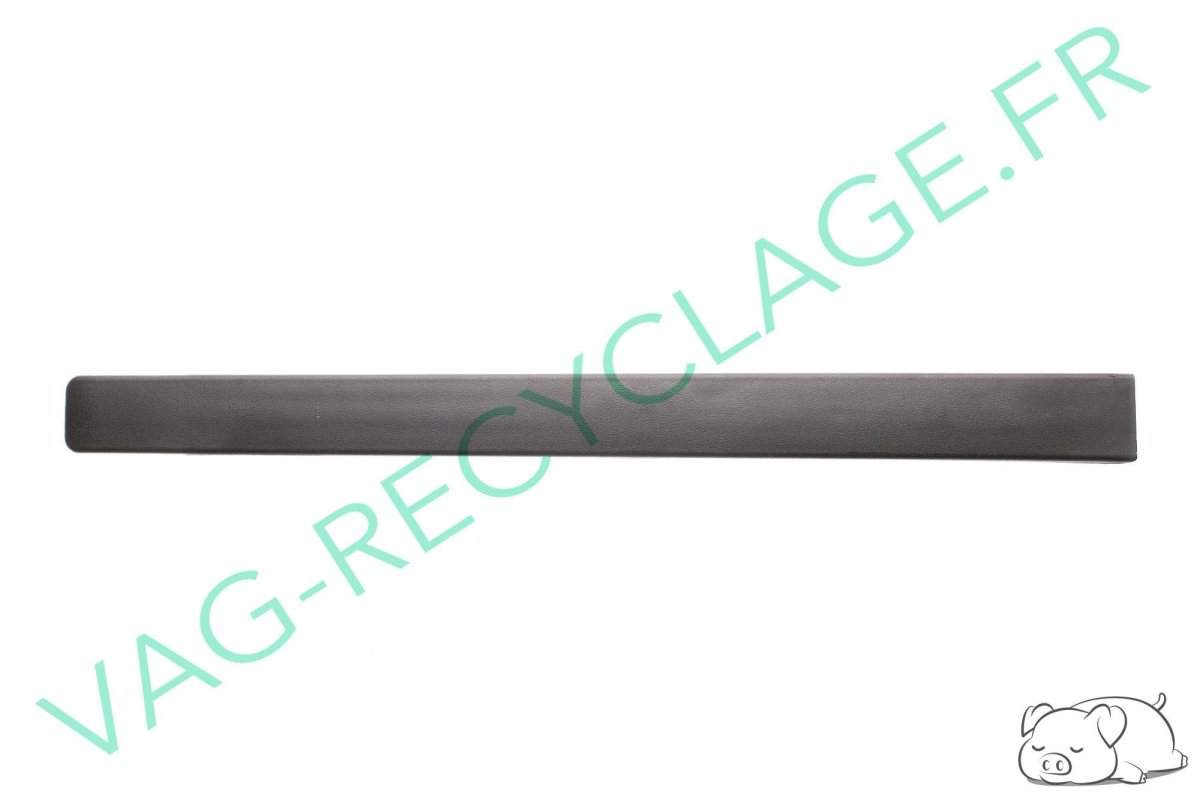 Cache dossier banquette arrière 8A5886747 pour Audi 80 B4 1991 à 1996 - Image 1