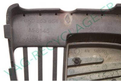 Calandre 6K0853654D pour Seat Cordoba et Seat Ibiza 2 de 1999 à 2002 - Image 3