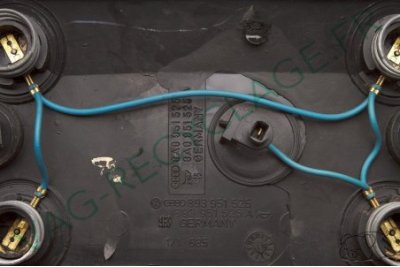 Cache klaxon centre volant 8A0951525A Audi 80 B3 B4 Audi 100 C3 Audi 80 Coupé - Image 3