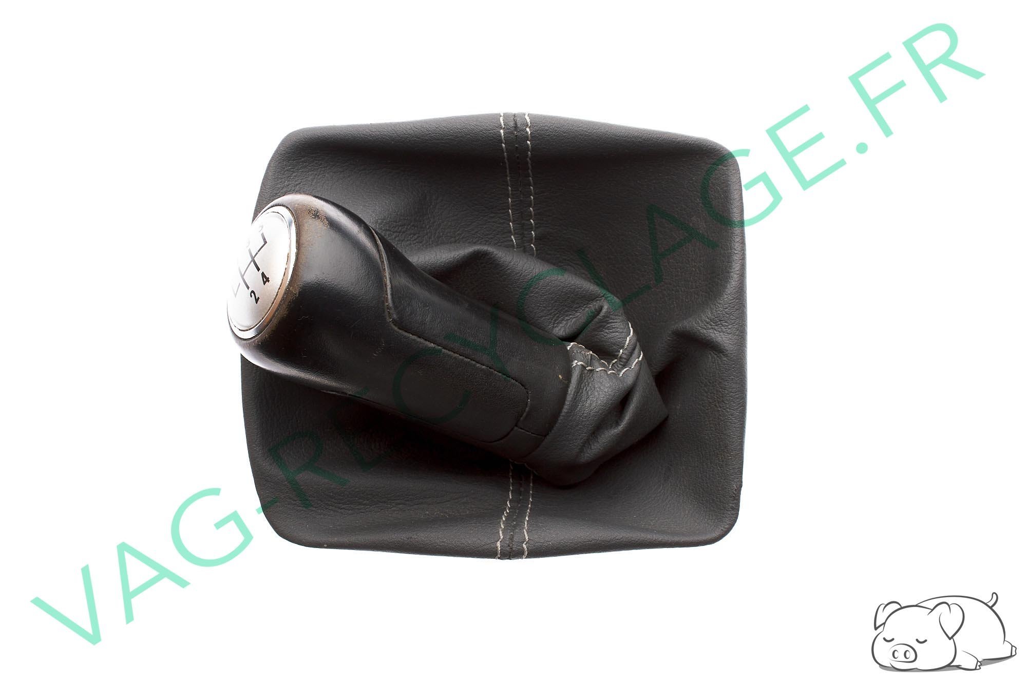Soufflet de levier de vitesse et pommeau cuir Polo 4 Polo 5 6Q1711113G - Image 1