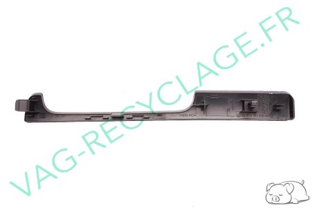 Cache tableau de bord coté conducteur 1K1858419 Golf 5 Eos Jetta 5 Scirocco 3 - Image 2